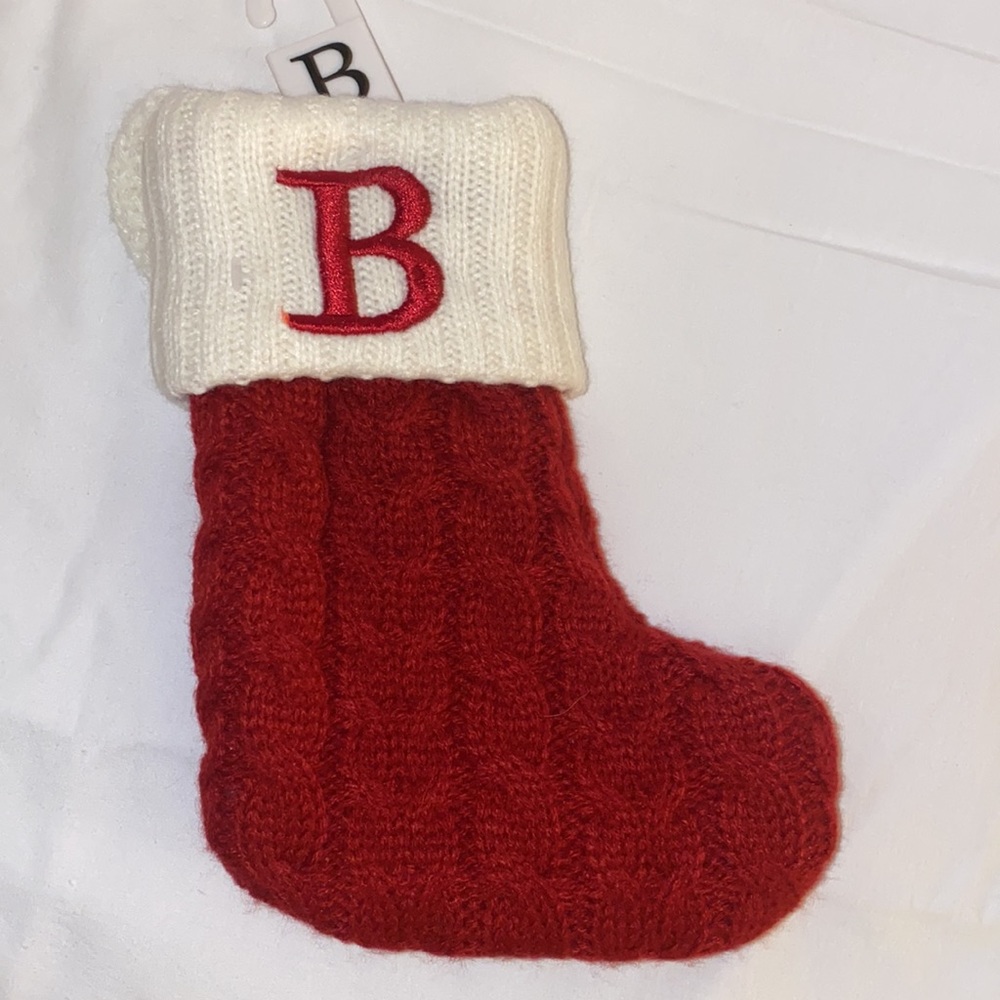 St. Nicholas Square (Kohl’s) cream & deep red knitted “Mini” Stockings C • B • D - Picture 2 of 16